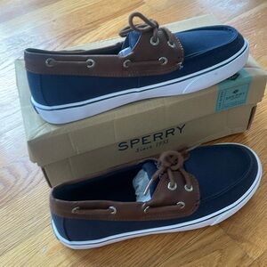 Sperry boys bahama navy brown NEW never worn
